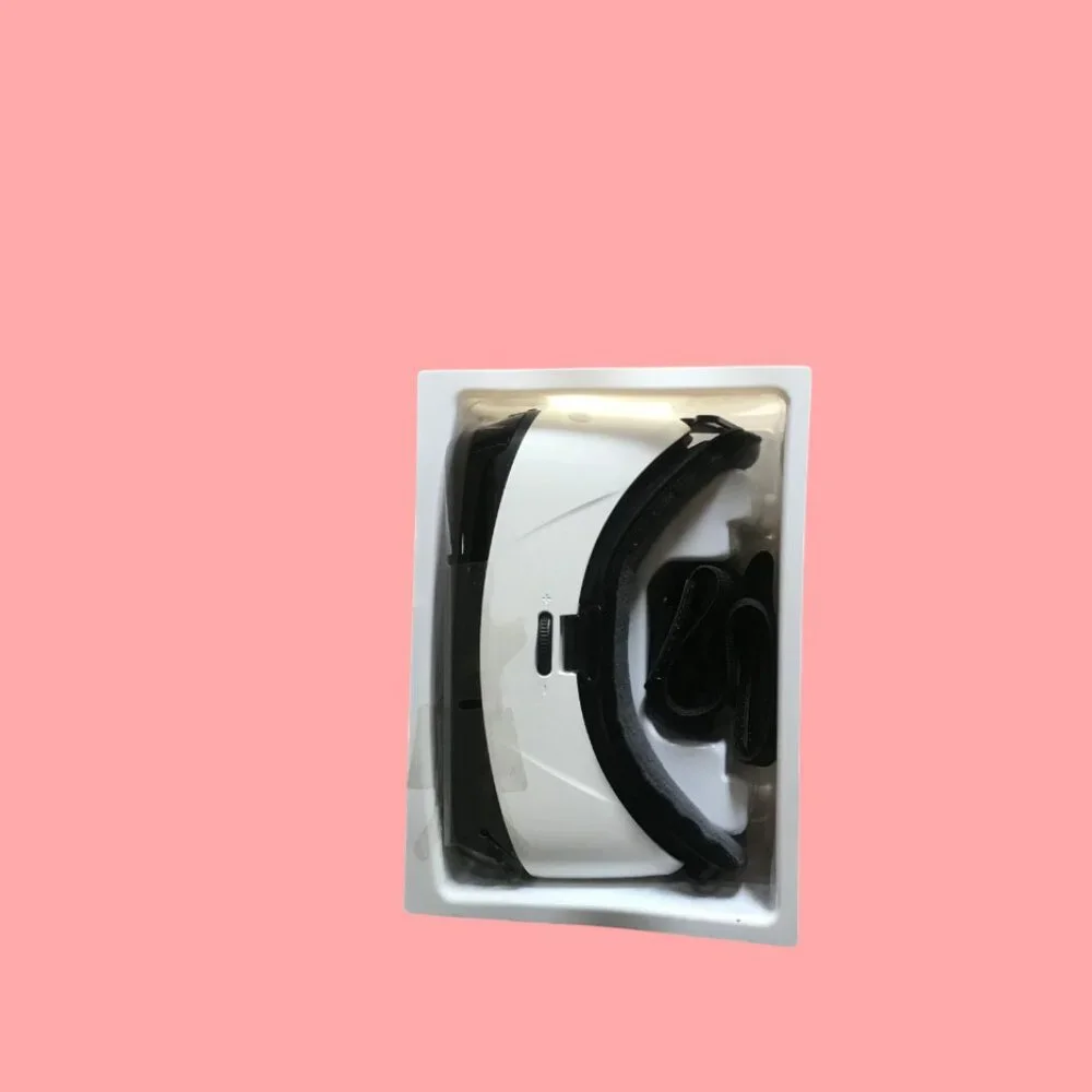 Samsung Gear VR Headset – Lightly Used | Oculus Powered | Original Box Included